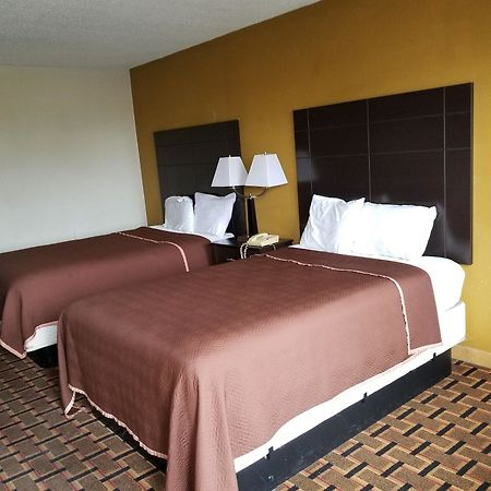 Knights Inn Midland Zewnętrze zdjęcie