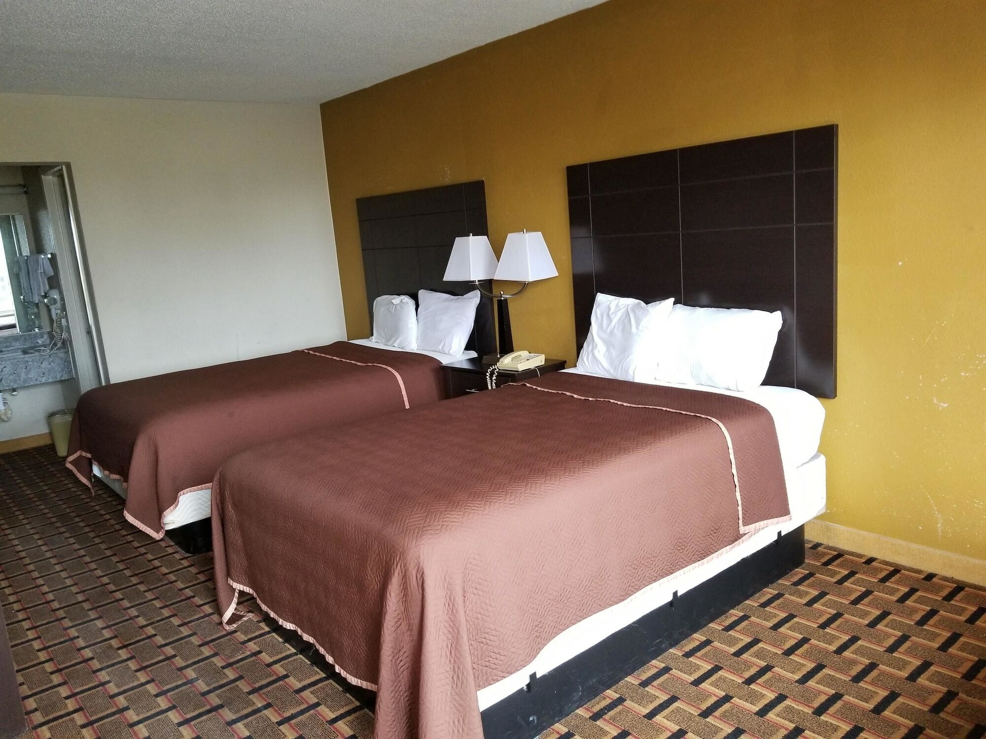 Knights Inn Midland Zewnętrze zdjęcie